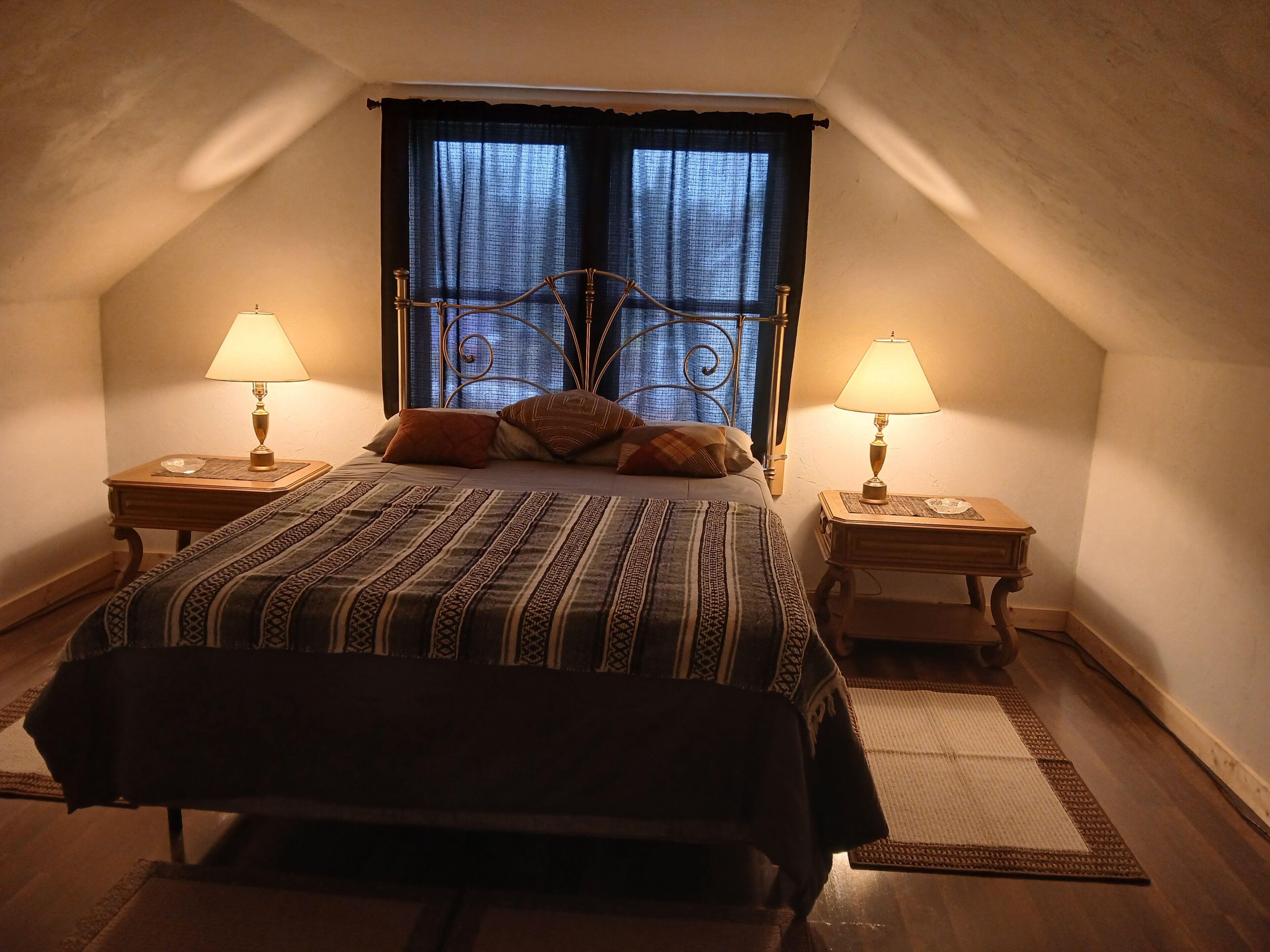 3 camere, ferro/asse da stiro, Wi-Fi gratuito, lenzuola