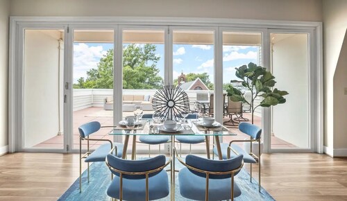 Old Town Alexandria 3-Bdrm Penthouse <> King Beds