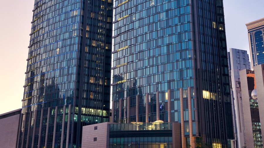 Le Méridien City Center, Doha