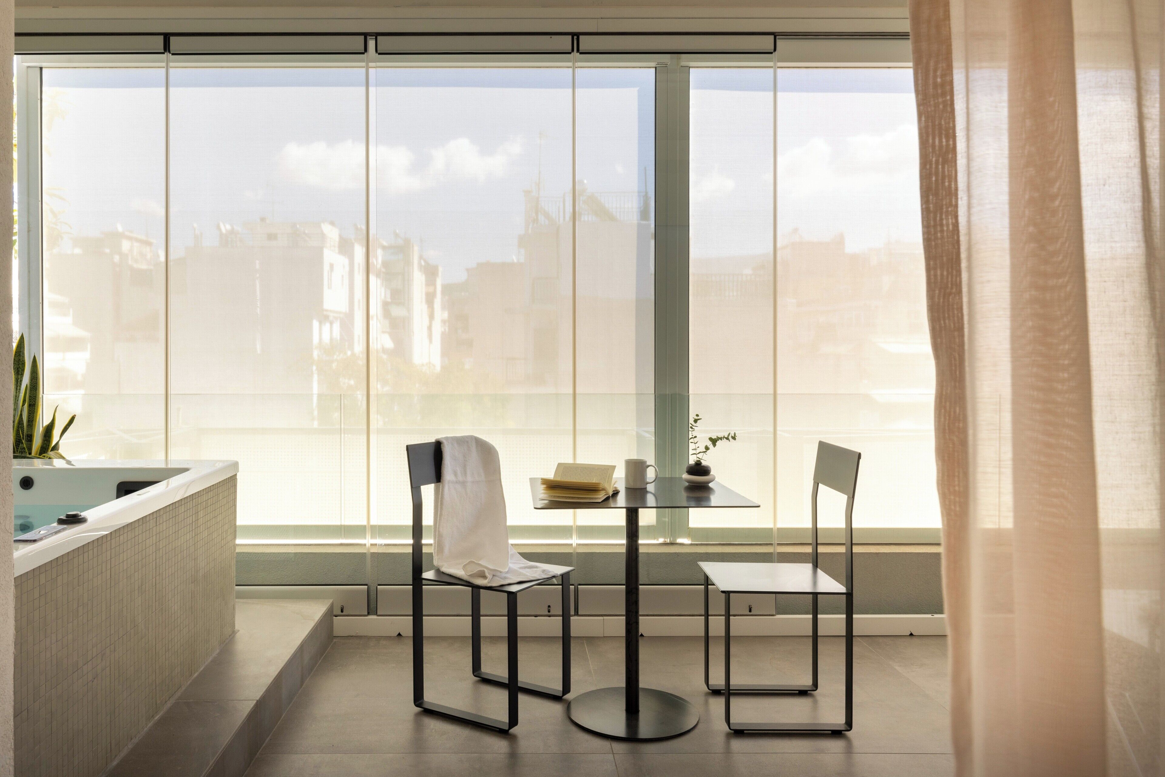 Foto - The Newel Metaxourgeio by Athens Stay