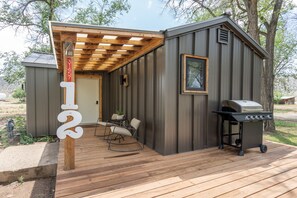 Exterior - CampV (Naturita)