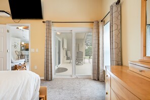 4 chambres, fer et planche à repasser, Wi-Fi, draps fournis