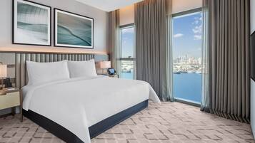 1 bedroom, premium bedding, minibar, in-room safe