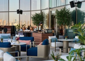 Breakfast, lunch and dinner served - Address Creek Harbour (Dubai)