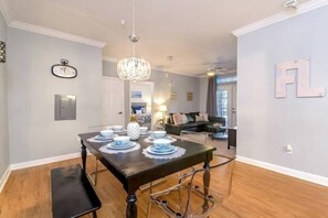 Dining - Resort Oasis! 2BR Stay w/ Pool Access near Disney (Davenport)