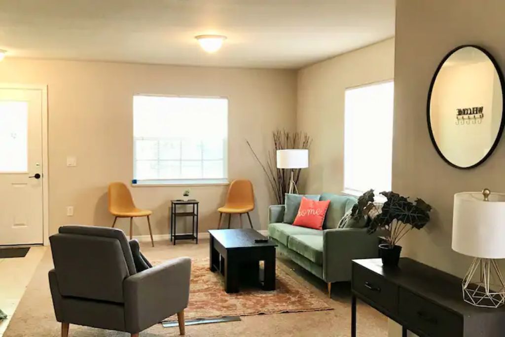 Lovely 3bd + Office- your Perfect HomeStay