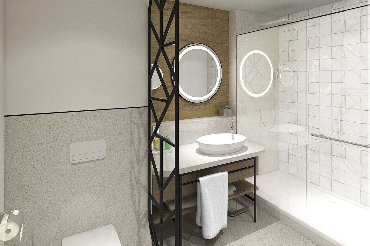 junior suite, 2 single beds | bathroom | designer toiletries, hair dryer, towels, soap