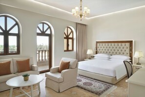 Suite, 1 King Bed, Balcony