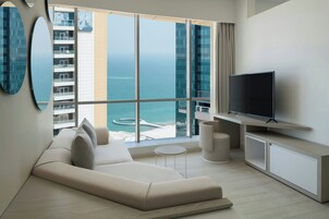 开间, 1 张特大床, 部分海景 | Select Comfort 床、特色装修、特色家居、办公桌