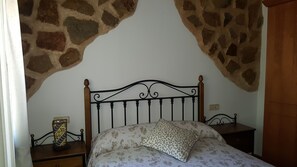 5 habitaciones, wifi gratis y ropa de cama 