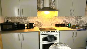 Fridge, microwave, oven, electric kettle