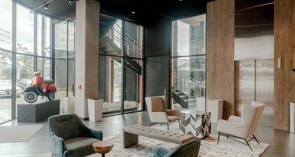 Unique Experience in a two Bedroom Apartment