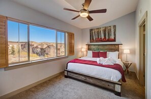 3 camere, ferro/asse da stiro, Wi-Fi gratuito, lenzuola