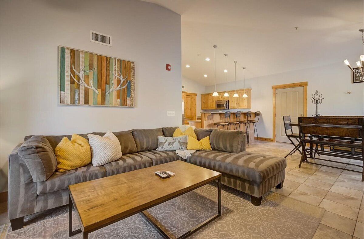 Televisie en een open haard