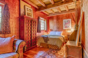 3 chambres, bureau, Wi-Fi, draps fournis