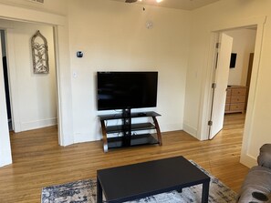 Interior - City Fox 1, 1 of 4, recent renovation in Oneonta, Convenient to All Star Village (Oneonta)