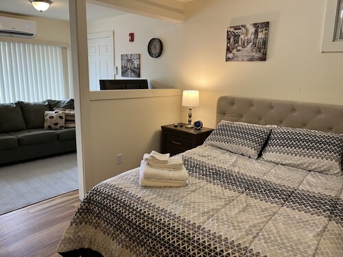 City Fox 3, #3 of 4 recent renovation in Oneonta, convenient to All Star Village