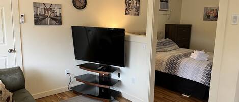 Fer et planche Ă repasser, Wi-Fi gratuit, draps fournis