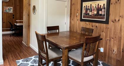 City Fox 4, #4 of 4 - new renovation in Oneonta, convenient to All Star Village