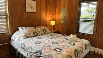 2 chambres, fer et planche Ă repasser, Wi-Fi gratuit, draps fournis