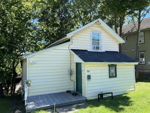 Exterior - Clinton House, Charming Cape Cod home decorated with flair in downtown Oneonta (Oneonta)