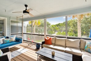 Smart TV - Across street from beach, Renovated, Wild Dunes - 7 Fairway Oaks (Isle Of Palms)