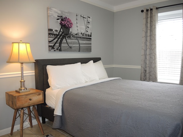 1 chambre, fer et planche Ă repasser, Wi-Fi gratuit, draps fournis