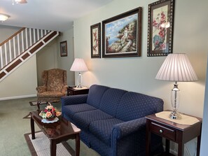 Televisión y reproductor de DVD 