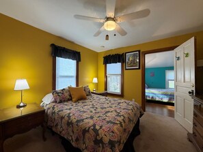 3 habitaciones, tabla de planchar con plancha y wifi gratis