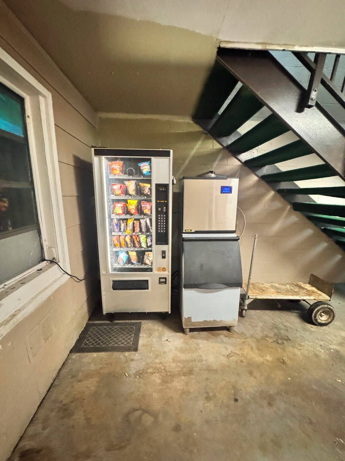 Vending machine