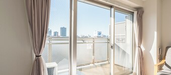 ESLEAD HOTEL OSAKA TSURUHASHI