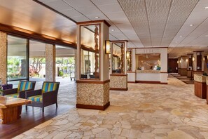 Lobby - Get Ready for Adventure! Outdoor Pool, Oceanview, Near Alii Kahekili Beach (Lahaina)
