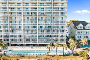 Exterior - Luxurious oceanfront retreat where you can make unforgettable memories (North Myrtle Beach)