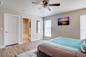 Family House | 3 bedrooms, individually decorated, individually furnished