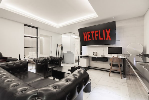 Suite | Individuell inredning, unika möbler, ljudisolering och gratis wi-fi