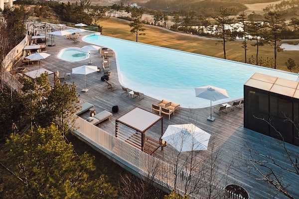 Indoor pool, seasonal outdoor pool