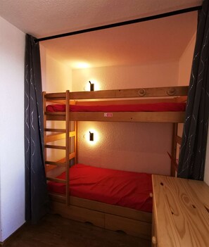 1 bedroom, free WiFi