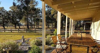 Luxury Farmhouse in Gippsland