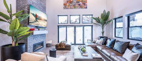 TV connectée, cheminée