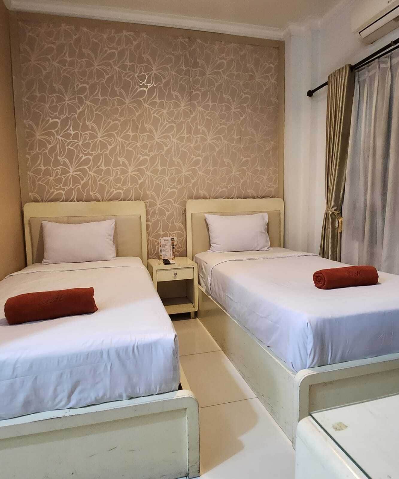 ห้องดีลักซ์ | มินิบาร์, โต๊ะทำงาน, ผ้าม่านกันแสง, ห้องเก็บเสียง