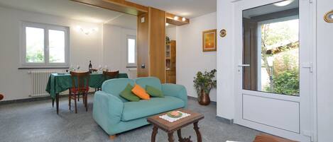 21-inch flat-screen TV with cable channels, TV