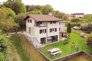 Exterior - Casa Gerolamo (Esino Lario)