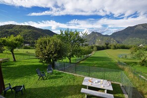 Standard House, Multiple Bedrooms, 2 Bathrooms, Mountainside (Casa Gerolamo) | Outdoor dining