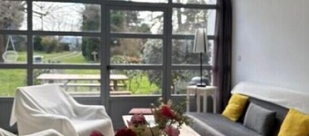 Cocooning air-conditioned gîte in a privileged, peaceful setting with large swimming pool