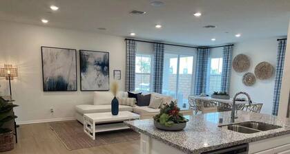 New modern house( Flat floor )