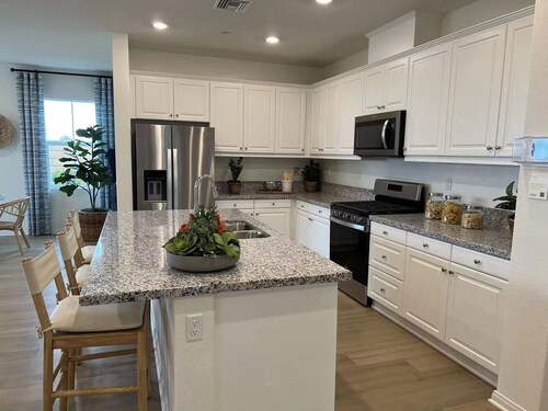 New modern house（ Flat floor ）