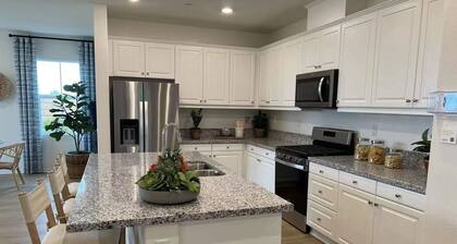 New modern house( Flat floor )