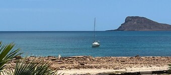 Beachvilla - 1st sea row - with 150 sqm - sea view - quiet location - air conditioning