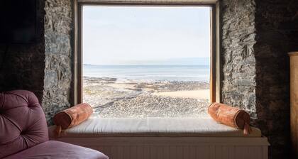 Cross Seas House - Ireland's Closest House to the Sea , Cross Seas - 2 Bedrooms: 1 Double Rooms, 1 T