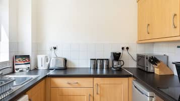 Fridge, microwave, oven, toaster